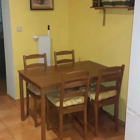 Apartmany Liska Mladé Buky Exterior photo